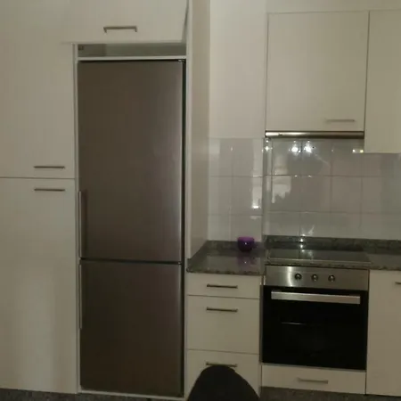 Gallego Vut-po-02510 *